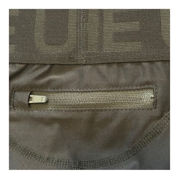 The Upside Black and White Cropped Leggings Size 10 - Picture 6 of 11